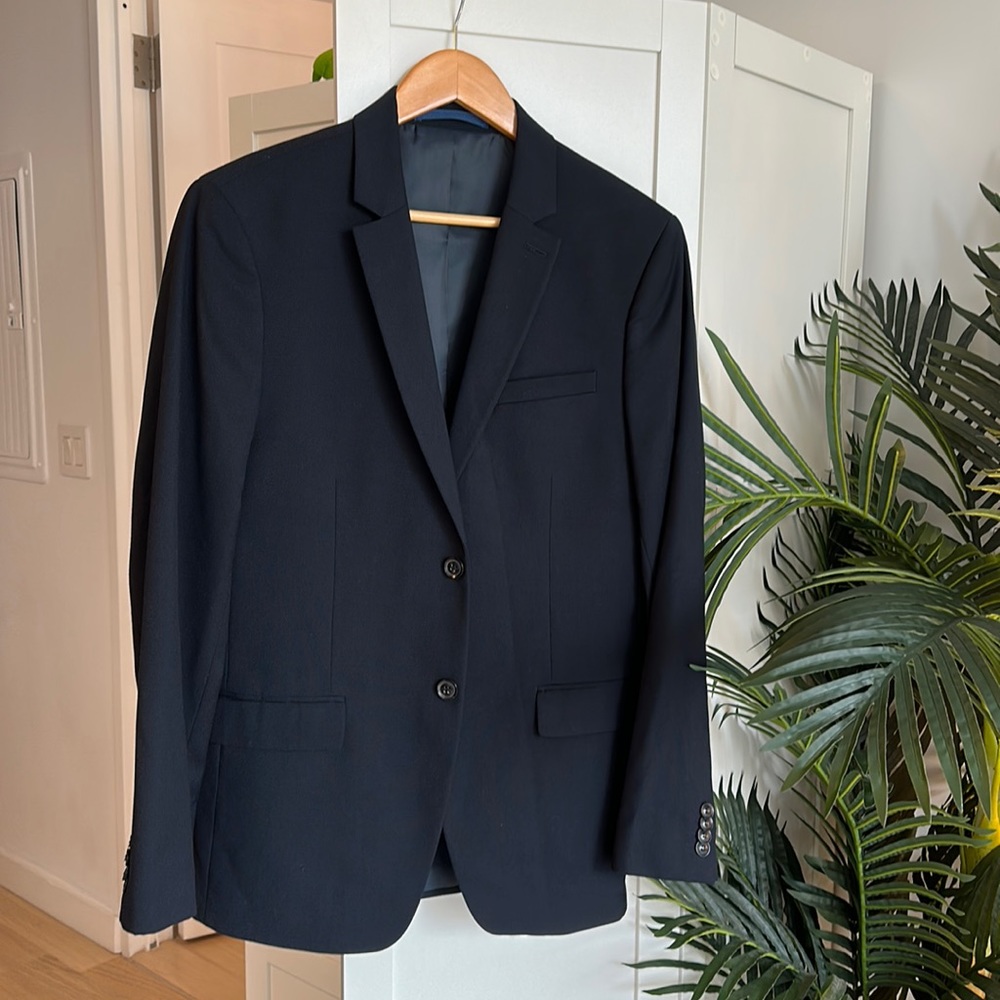 Topman Men’s Suit - Navy. Size 40R (Jacket) and 34S (Pants)